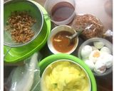 Hình bước làm 3 của món Bánh tráng cuộn sốt mayone
