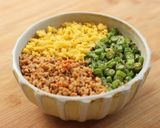 Foto langkah ke 9 dari resep Nasi Ayam Tori Soboro Devina Hermawan.