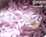 صورة لخطوة 3 من وصفة كيش بالبصل والجبن