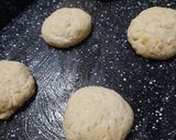 Foto del paso 3 de la receta: Panes redondos con tomillo y romero