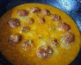 A picture of step 6 of Paneer Balls Curry.