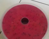 Foto langkah ke 6 dari resep Puding Susu Buah Naga.