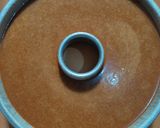 Foto langkah ke 6 dari resep Bolu Karamel / Bolu Sarang Semut.