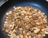 Foto del paso 4 de la receta: Empanadillas de gambas y champiñones