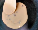 A picture of step 3 of Marble pancake.