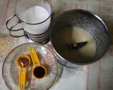 A picture of step 2 of Banana smoothie.