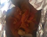 Foto del paso 8 de la receta: Papillote de trucha con verduras, champiñones y salsa de la casa