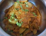 A picture of step 5 of Tinda masala in tomato gravy.