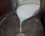 A picture of step 3 of Makhana milk shake.