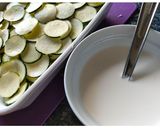Une image de l'étape 1 de Gratin De Courgettes, Chorizo Et Mozzarella.