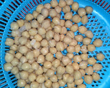Foto del paso 1 de la receta: Garbanzos en la mar 🌊🦐🦑🥄