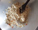 Foto langkah ke 6 dari resep Kwetiaw Goreng.