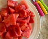 A picture of step 1 of Watermelon 🍉 ice cream 🍨.