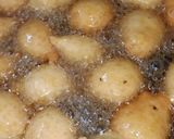 मीठे गुलगुले (Meethe gulgule recipe in hindi) रेसिपी चरण 2 फोटो