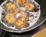 A picture of step 6 of Bohri fried chicken.