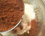Foto langkah ke 3 dari resep Fudgy Chocolate Brownies.