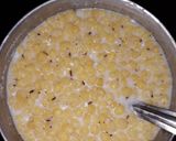 A picture of step 2 of Peas pulav.