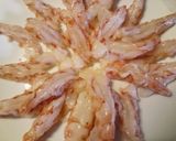 A picture of step 1 of Prawns and mash.