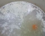 Foto langkah ke 2 dari resep Sop sayur bakso.