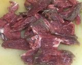 A picture of step 1 of Beef 🥩 chilli.