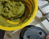 A picture of step 4 of Garlic Gathiya.