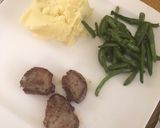 Szűzérme burgonyapürével, zöldbabbal recept fázis 8 fotója