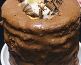 A picture of step 4 of Mcvities digestive chocolate fondant tower cake.