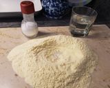 Foto del passaggio 1 della ricetta Orecchiette con sparacelli e pomodori secchi