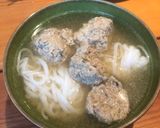 A picture of step 7 of Pork meatball pho.