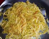 A picture of step 5 of Veg Noodles.