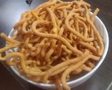 તીખા ગાંઠિયા (Tikha Ganthia Recipe In Gujarati) રેસીપી સ્ટેપ4ફોટો