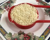 A picture of step 1 of Green Peas Pulao.