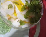 A picture of step 1 of Golden melon smoothie.