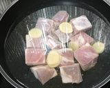A picture of step 4 of Apple pork ribs soup.