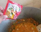 Foto langkah ke 4 dari resep Seblak tulang cilok.