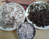 Hình bước làm 2 của món Giò thủ - cho ngày mưa lạnh