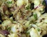 A picture of step 2 of Mysore masala dosa.