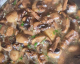 Foto del paso 3 de la receta: Champiñón al ajillo con gambas