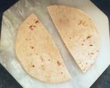 A picture of step 2 of Leftover Chapati samosa.