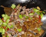 Foto langkah ke 2 dari resep Tumis cumi asin Pete.
