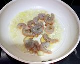 Foto langkah ke 3 dari resep Udang Pakcoy Asam Manis Pedas.