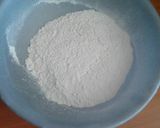 A picture of step 3 of Victoria Sponge Cake.