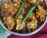 A picture of step 5 of Onion cabbage pakoda.