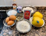 A picture of step 1 of Fluffy Cake with Apple, Yogurt, and Vanilla.
