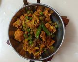 गोभी मटर की सब्जी (gobhi matar sabzi recipe in Hindi) रेसिपी चरण 4 फोटो