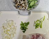 小黃瓜炒牛肉的食譜步驟1照片