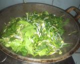 Foto langkah ke 3 dari resep Sayur Kuah Pecel KangkungToge.