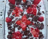 Foto do passo 11 de Bolo de chocolate com recheio de morango e chantininho