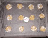 Foto langkah ke 6 dari resep Lemon Crinkle Cookies.