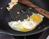 Foto langkah ke 2 dari resep Misua telur dan jamur.